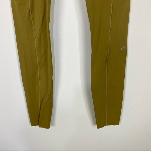 Lululemon Fast and Free High-Rise Tight 28" *Non-Reflective Suede Leggings - Picture 3 of 6